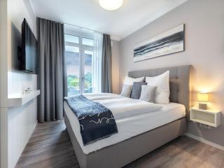 Apartment mit Loggia und Parkblick - 8