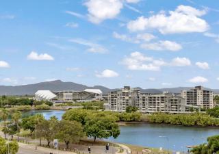 River View Retreat | Stadium & CBD - A - 9