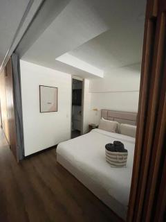 Entire 2 bedroom apartment in El Virrey - 1