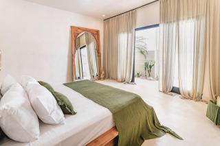 Luxury 2 Bedroom Villa in Canggu - 4