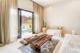 Luxury 2 Bedroom Villa in Canggu - 3