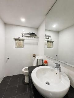 Maritime Suite Sea View Duplex, Georgetown - 3