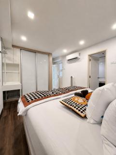 Maritime Suite Sea View Duplex, Georgetown - 2
