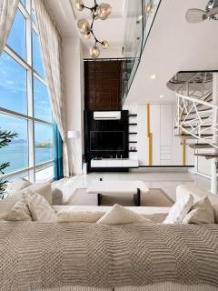 Maritime Suite Sea View Duplex, Georgetown - 1