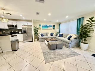 4br Private Guest Suite Pool PGA Beaches - 9