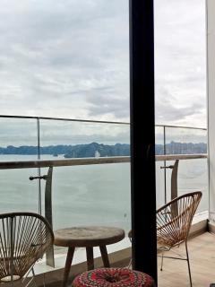 The Sea View Sandy- Duplex Homestay- Citadines Marina Ha Long - 0
