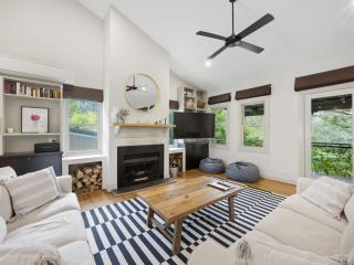 Woodbine Lodge - 7