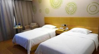 GreenTree Inn Dongtai Sancang Town - 2