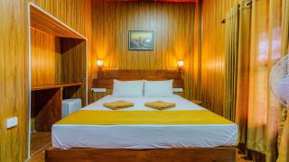 Lion Wood Treehouse - 7