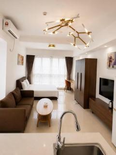 Yuetai Eastview Daily Rental Apartment - 1