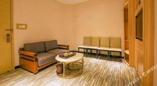 City Comfort Inn Yangjiang Yangxi Renmin Road Triumph Plaza - 1