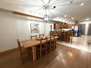Lakefront Townhouse Family Complex, Popular Wine Country and the Best Golfing - 6