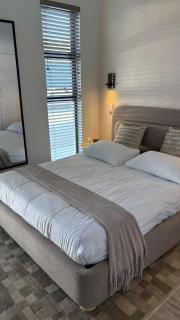 UrbanLink cozy stay - 5