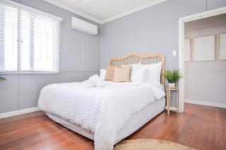 Kings Beach Coastal Getaway, Bring the dog! - 6