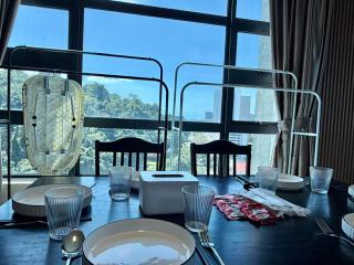 JQ Jesselton Quay Homestay Near Suria Mall, Gaya Street, jetty by GoodTravelKK 善旅民宿 - 1