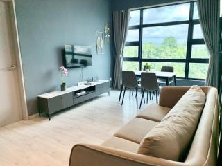JQ Jesselton Quay Homestay Near Suria Mall, Gaya Street, jetty by GoodTravelKK 善旅民宿 - 9