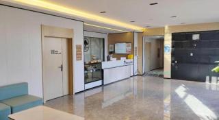 GreenTree Inn Express Qingdao Jiaodong International Airport - 5