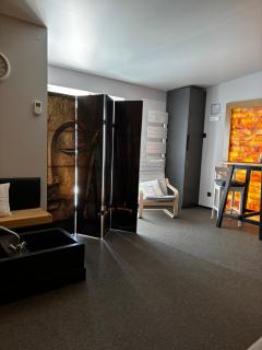 Relax Trois Bornes - De Grenspost - 5