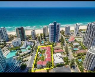Location, Location...This seaside unit has it all - 0