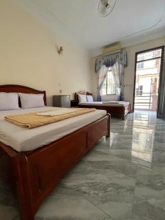 Khách Sạn Thoan Ưng Cửa Lò - cách biển 100m - 2