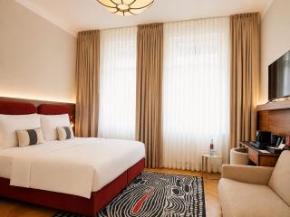 Carlton Boutique Hotel - NEW OPENING - 8