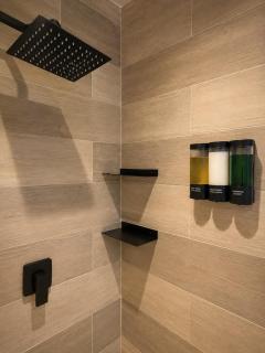 Loft privado en Guaduas Parqueadero y cama queen - 3