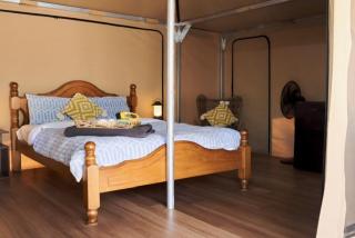 Lake Brockman Tourist Park - Family Tent - 3