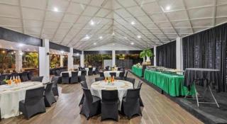 Orator Hotel - 8