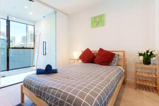 Stylish Melbourne CBD Apartment Prime Location - Melbourne - 1