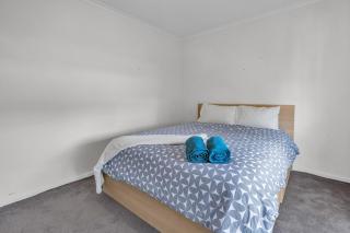 Hoppers Crossing Hideaway Giant Backyard - Tarneit - 8