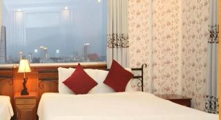 Omega Da Nang Beach Hotel - 1