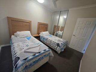 Unit 50 Seafront Estate - 1