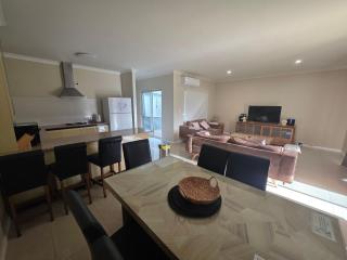 Unit 50 Seafront Estate - 7