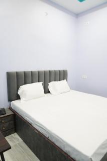 urmila paying guest house - 2