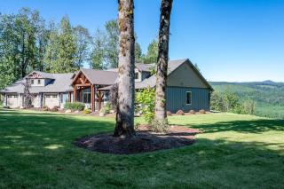 Hoodview House - Luxury Mt Hood Scenic Views - 4