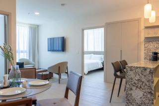 Elegant 2BR in Panama with Ocean and City view U1802 - 8