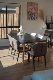 Modern new Homly Villa at Clyde - 4