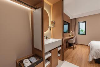 Guangzhou Wanjing Banshan Hotel 广州湾璟半山酒店 - 4