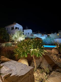 Papadia Luxury Apartments - 4