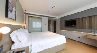 Lavande Hotels Guangzhou Fangcun Huadiwan Metro Station - Canton - 5