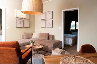 Chalet retreat in Antoing 95m2, lake view - 9