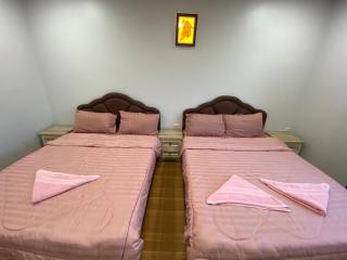 phai sombo sombat Hotel168 fish island - 6