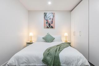 Upper West Side Spencer Heights 2BR 1Car - 1