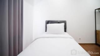 Exclusive and Spacey 3BR at Grand Sungkono Lagoon Apartment By Travelio - 9