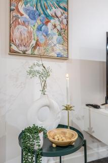 Upper West Side Spencer Heights 2BR 1Car - 4