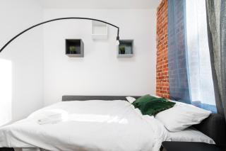 Wodna Modern Loft Studio by BookingHost - 3