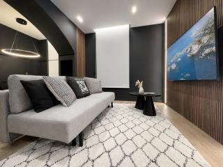 Garibaldi 4 Suite 1 Ground Floor - 2