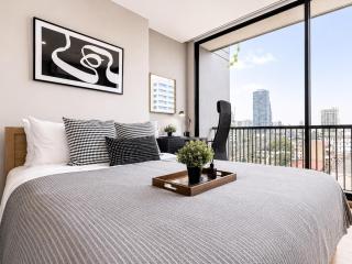 Contemporary Stylish 1BR - Ultra Fast Wifi - Silom - 7