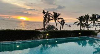 Golden Dragon Beach Resort Pattaya (Bang Lamung) - 9