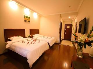 GreenTree Inn Hebei Tangshan North Station Nanhuandao Business Hotel - 7